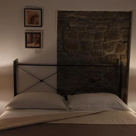 Πανσιόν Arbanella Corniglia