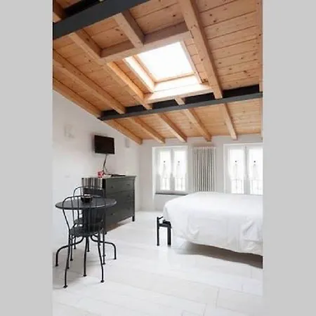 Πανσιόν Arbanella 4*